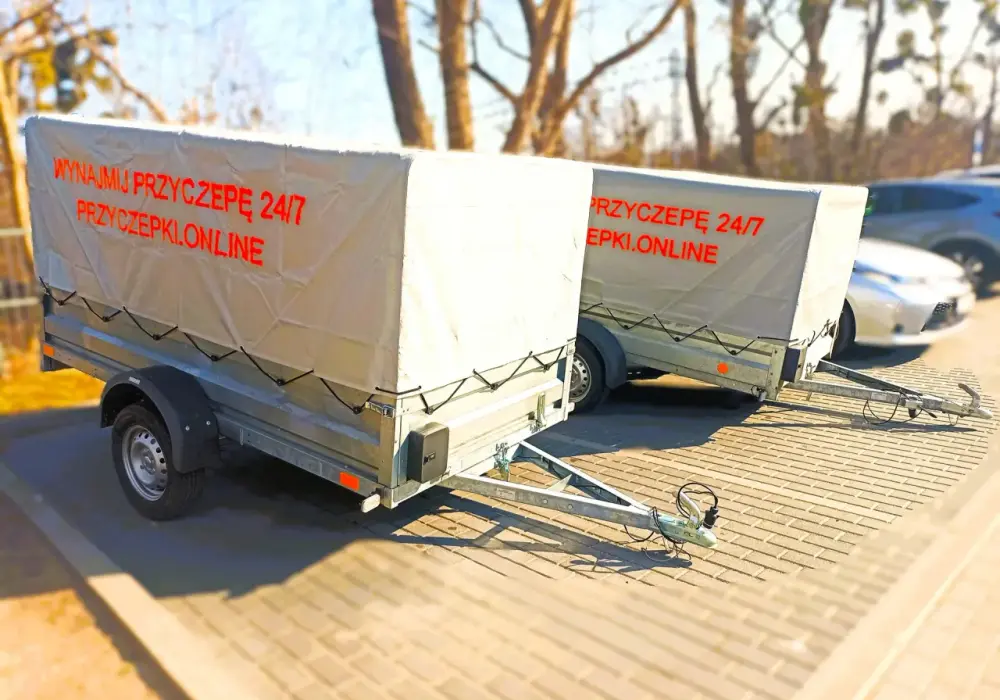 Wynajem przyczepki w Castoramie - Czy to się opłaca?