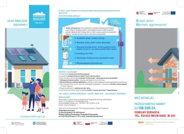 Rodzina cieszy się z ocieplonego domu i paneli słonecznych. Program "Czyste Powietrze" oferuje dofinansowanie na wymianę ogrzewania.